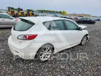 2010 Mazda 3 photo