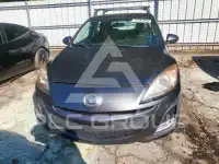 2010 Mazda 3 photo