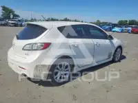 2010 Mazda 3 photo