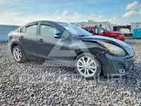 2010 Mazda 3 photo