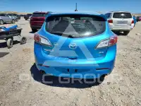 2010 Mazda 3 photo