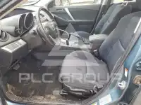 2010 Mazda 3 photo