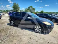 2010 Mazda 3 photo
