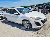 2010 Mazda 3 photo