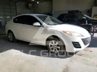 2010 Mazda 3 photo