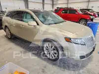 2010 Lincoln MKT фото