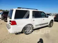 2010 Lincoln NAVIGATOR photo