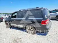 2010 Lincoln NAVIGATOR photo