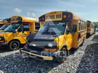 2010 Chevrolet Express фото