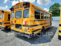 2010 Chevrolet Express фото