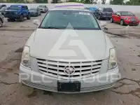 2010 Cadillac DTS photo