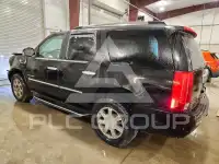 2010 Cadillac ESCALADE photo
