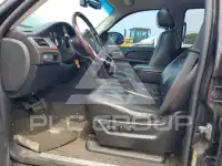 2010 Cadillac ESCALADE фото