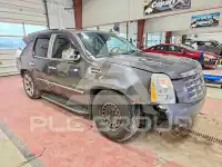 2010 Cadillac ESCALADE фото