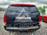 2010 Cadillac ESCALADE photo