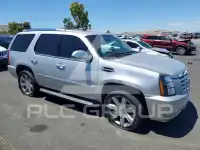 2010 Cadillac ESCALADE фото