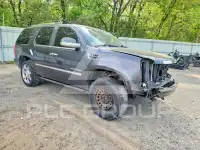 2010 Cadillac ESCALADE photo