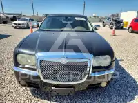 2010 Chrysler 300 фото