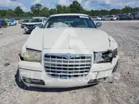 2010 Chrysler 300 фото