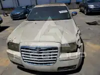 2010 Chrysler 300 photo