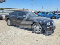 2010 Chrysler 300 фото