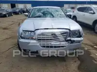 2010 Chrysler 300 фото