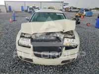 2010 Chrysler 300 фото