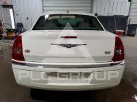 2010 Chrysler 300 фото