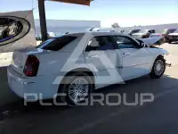 2010 Chrysler 300 фото