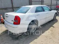 2010 Chrysler 300 фото
