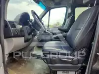 2010 Mercedes Benz Sprinter photo