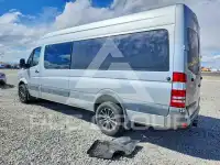 2010 Mercedes Benz Sprinter photo