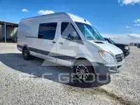2010 Mercedes Benz Sprinter photo
