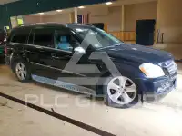 2010 Mercedes Benz GL-Class photo