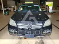 2010 Mercedes Benz GL-Class photo