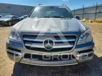 2010 Mercedes Benz GL-Class photo