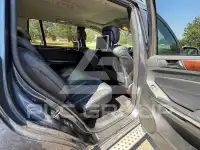 2010 Mercedes Benz GL-Class photo