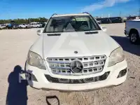 2010 Mercedes Benz ML-Class photo