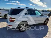2010 Mercedes Benz ML-Class photo