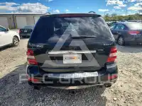 2010 Mercedes Benz ML-Class photo