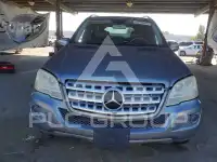 2010 Mercedes Benz ML-Class photo