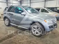 2010 Mercedes Benz ML-Class photo