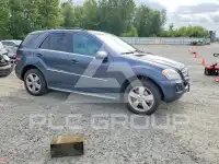 2010 Mercedes Benz ML-Class фото
