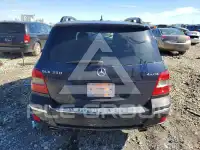 2010 Mercedes Benz GLK-Class photo
