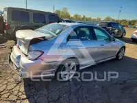 2010 Mercedes Benz C-Class фото
