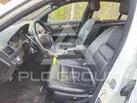 2010 Mercedes Benz C-Class фото
