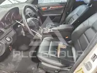 2010 Mercedes Benz C-Class фото