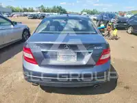 2010 Mercedes Benz C-Class photo
