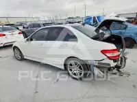 2010 Mercedes Benz C-Class фото