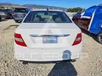2010 Mercedes Benz C-Class фото
